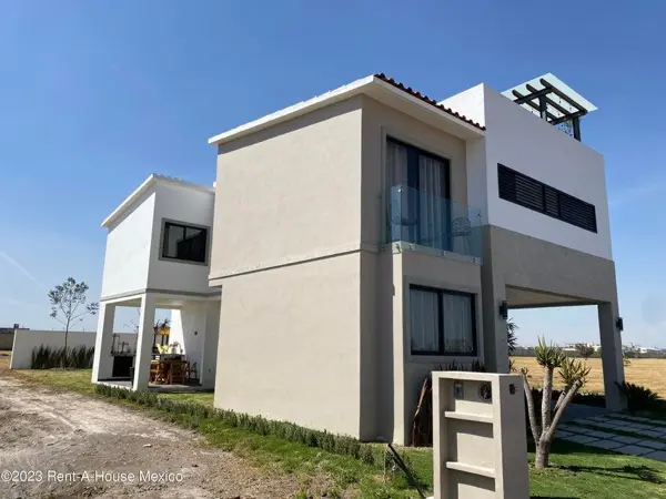 Casa en venta en Llano Grande, Metepec — foto 3 de 23