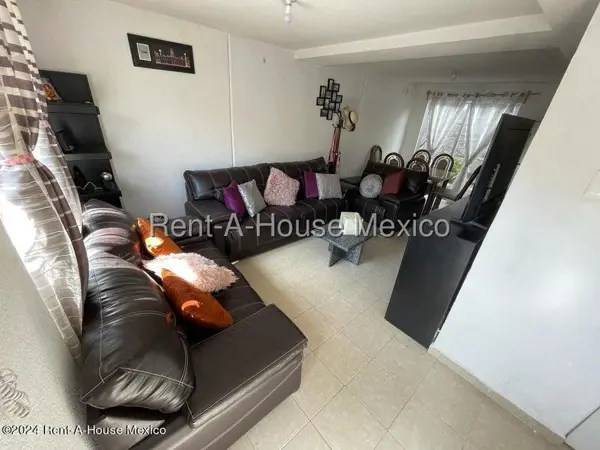 Casa en venta en Real Toscana, Tecámac — foto 1 de 17
