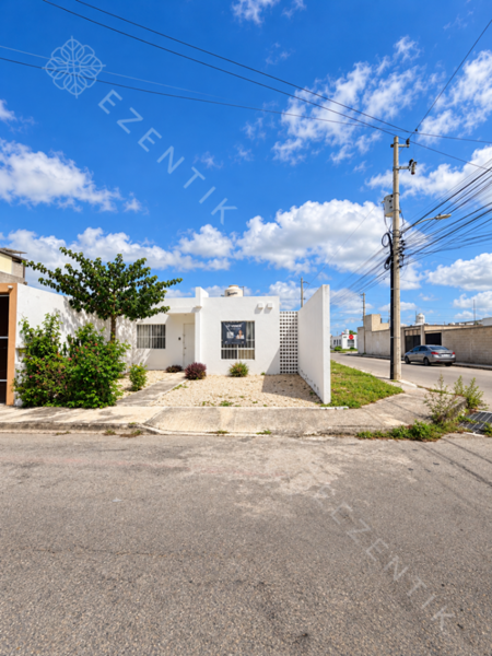 OPORTUNIDAD Casa en esquina de una planta — foto 1 de 11