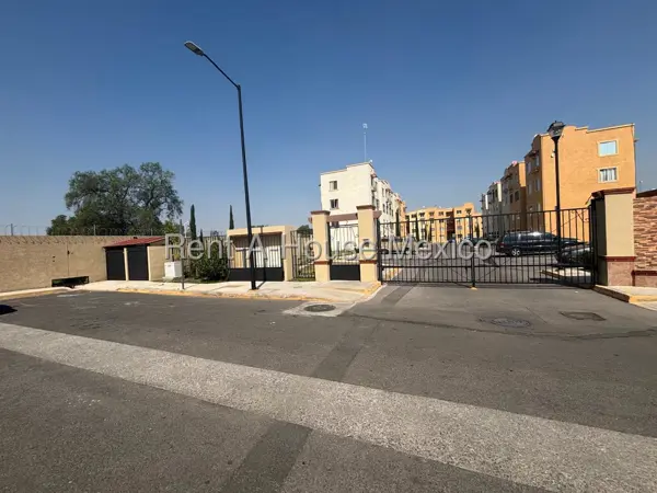 Departamento en venta en Fraccionamiento Real Granada, Tecámac — foto 2 de 15