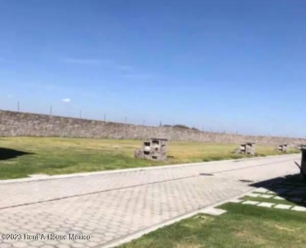 Terreno en venta en Llano Grande, Metepec — foto 2 de 24