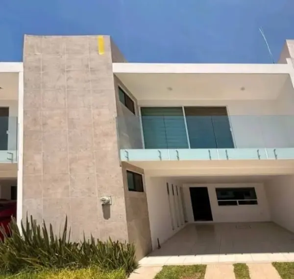 Casa en San Diego de 3 Recs con Baño — foto 1 de 31