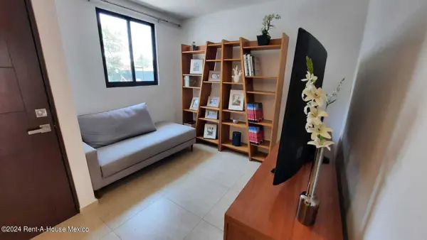 Casa en venta en Miguel Hidalgo, Tláhuac — foto 2 de 19