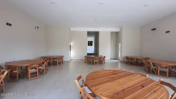 Casa en venta en Miguel Hidalgo, Tláhuac — foto 2 de 19