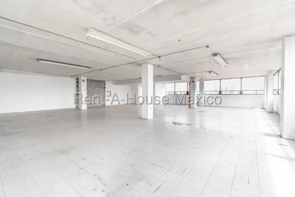 Bodega en Renta en San Fco Cuautlapan,Naucalpan JL 26-3306. — foto 1 de 15
