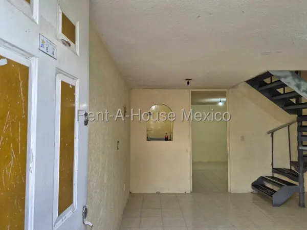 Casa en venta en Ciudad Galaxia los Reyes, Chicoloapan — foto 2 de 19