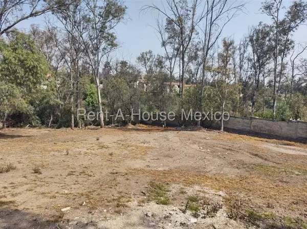Terreno Comercial en Venta en Granjas Lomas de Guadalupe 26-3363. — foto 1 de 33
