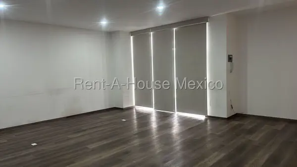 Oficinas en Renta, Roma Sur Cuauhtémoc BJ 26-2822 — foto 1 de 14