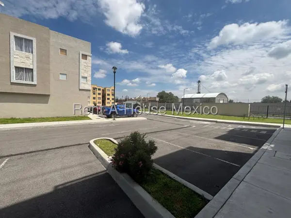 Departamento en venta en Fraccionamiento Real Granada, Tecámac — foto 3 de 13
