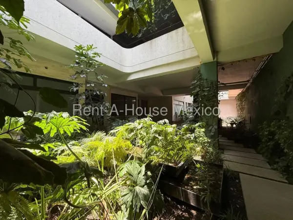 Casa en venta en Lomas de Tecamachalco, Naucalpan de Juárez — foto 2 de 61