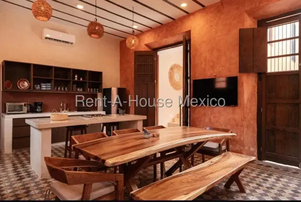 Casa en Venta en Centro, Merida JL 26-3235. — foto 1 de 17