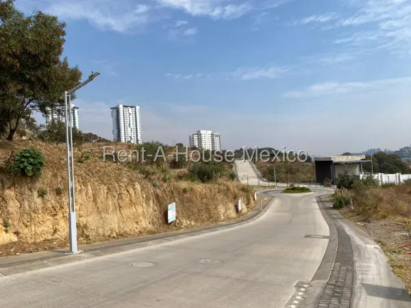 Terreno en venta en Bosque Real, Huixquilucan — foto 2 de 13