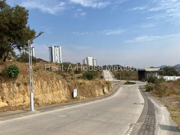 Terreno en venta en Bosque Real, Huixquilucan — foto 3 de 13