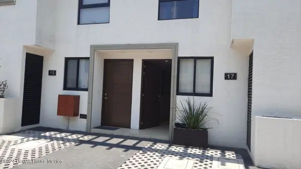 Casa en venta en Miguel Hidalgo, Tláhuac — foto 2 de 19