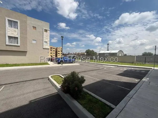 Departamento en venta en Fraccionamiento Real Granada, Tecámac — foto 3 de 13