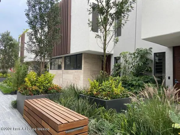 Casa en venta en Cuajimalpa, Cuajimalpa de Morelos — foto 2 de 41