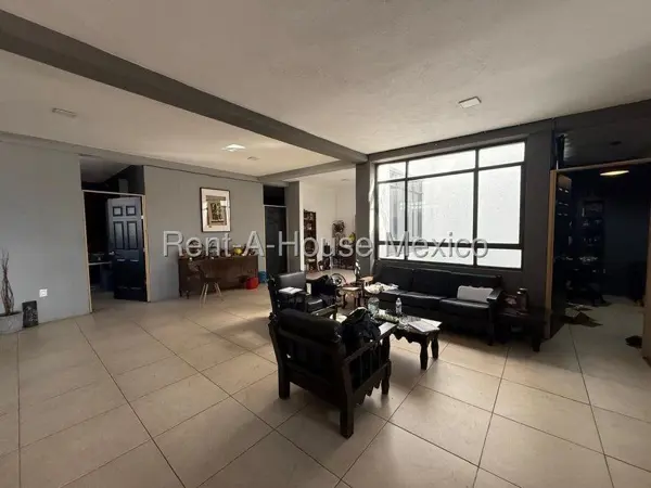 Edificio Comercial en Venta en Federal, Venustiano Carranza RT 27-641. — foto 1 de 20