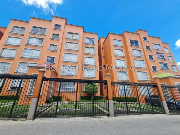 Venta Departamento, Res. Los Azulejos Col. Jesús del Monte — foto 1 de 15