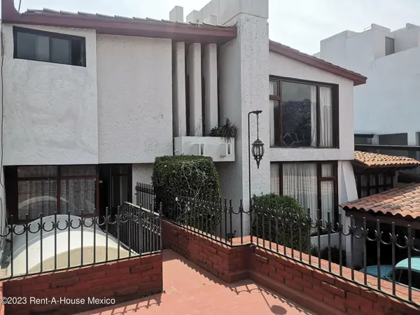 Casa en venta en La Herradura, Huixquilucan — foto 2 de 41