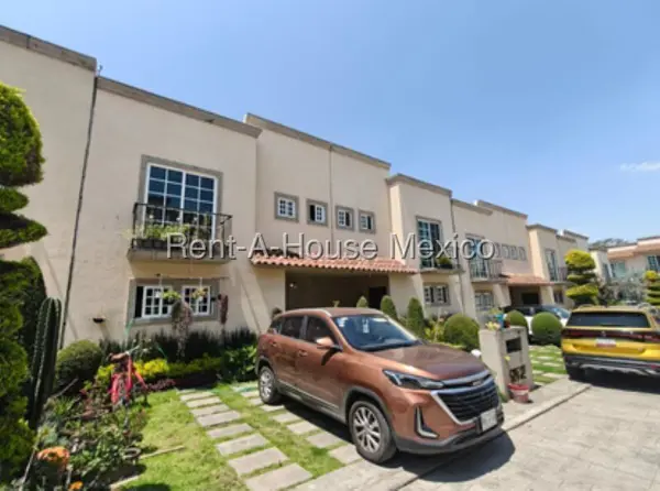 Casa en Venta Barrio La Merced Toluca ZG 27-872 — foto 1 de 12