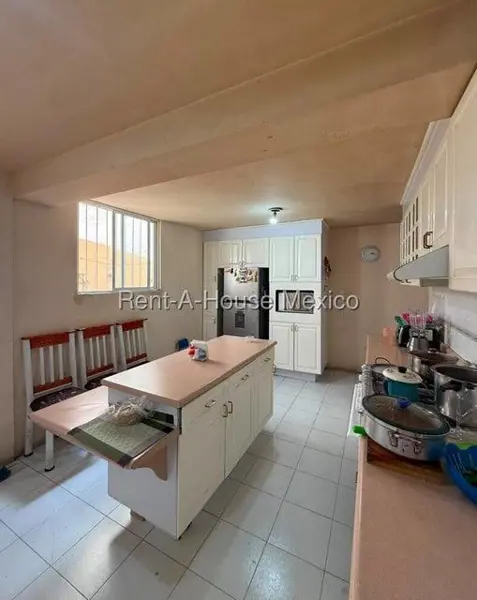 Casa en Venta en Tlalpan Centro 27-452. — foto 1 de 16