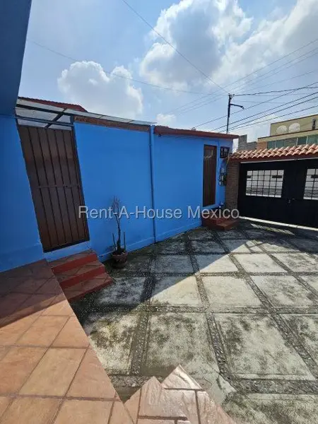 Casa en venta en Jardines de San Mateo, Naucalpan de Juárez — foto 2 de 13