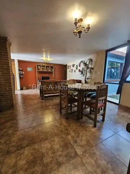 Casa en Venta en Jardines de San Mateo, Naucalpan de Juarez JL 27-954. — foto 1 de 12