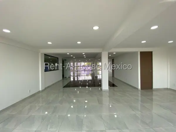Edificio en venta en Peralvillo, Cuauhtémoc — foto 2 de 17