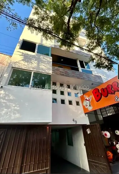Edificio Comercial en Venta en Ampliacion Simon Bolivar, Venustiano Carranza RG 27-1037 — foto 1 de 23