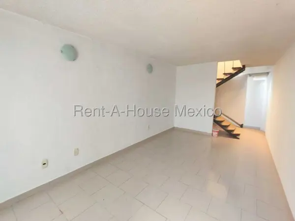 Casa en Venta en Santa Teresa III, Huehuetoca CR 27-1038. — foto 1 de 16