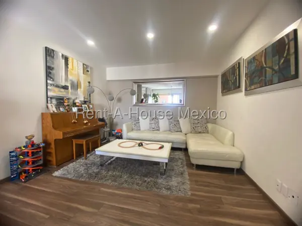 Departamento en Venta en Manzanastitla, Cuajimalpa de Morelos GIS 27-198. — foto 1 de 50