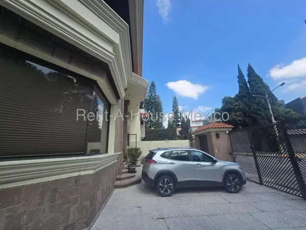 Casa en venta en Ciudad Satelite, Naucalpan de Juárez — foto 3 de 55