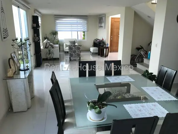 Casa en Venta en Llano Grande , Metepec JL 26-418. — foto 1 de 29