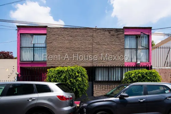 Casa en Venta en Coyoacán, Romero de Terreros AM. 27-1102 — foto 1 de 23