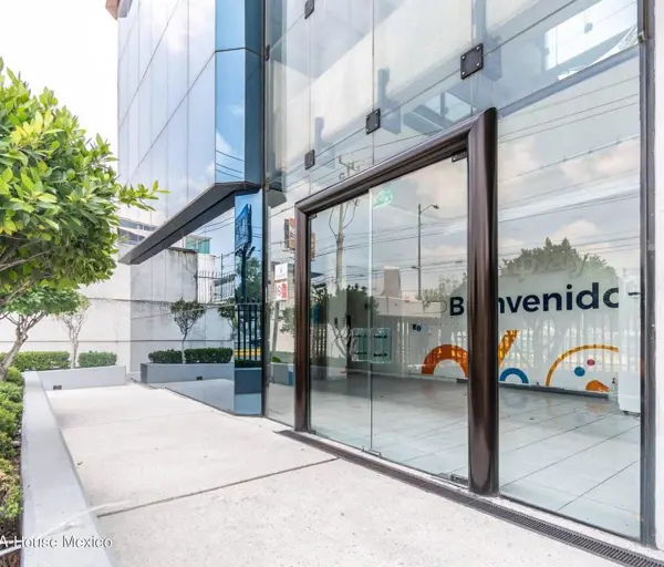 Edificio Comercial en Renta en Tlalpan, Tlalpan Centro GIS 26-3026. — foto 1 de 18