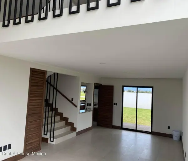 Casa en venta en Llano Grande, Metepec — foto 3 de 16