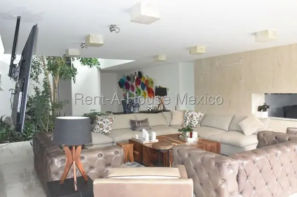 Casa en Venta en Atizapan de Zaragoza, Hacienda de Valle Escondido RT 27-1137. — foto 1 de 33