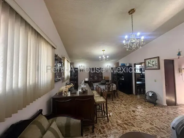 Casa en Venta en Venustiano Carranza, Federal RT 27-1197. — foto 1 de 25