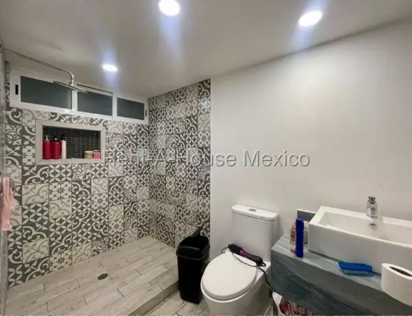 Edificio en venta en Ampliación Simón Bolívar, Venustiano Carranza — foto 2 de 18