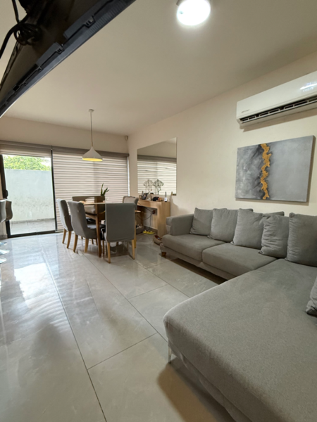 Casa en venta en Porto Cumbres, García — foto 2 de 19