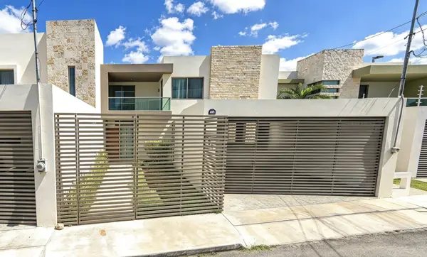 Casa en venta en Montebello, Mérida — foto 3 de 6