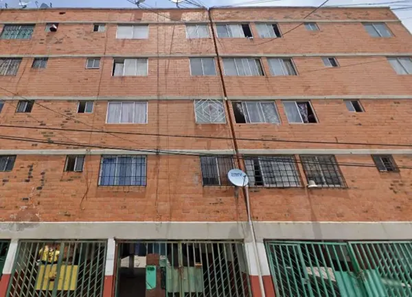 Departamento En Venta En Rosalio Bustamante Santa Martha Acatitla Sur Iztapalapa Ciudad de México — foto 1 de 16