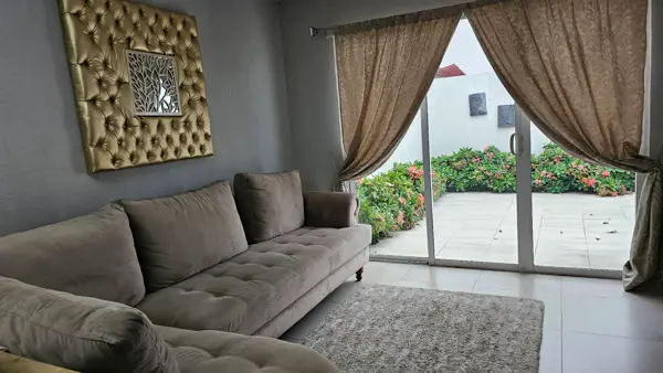 Casa en renta en Crystal Lagoons, Apodaca — foto 3 de 16
