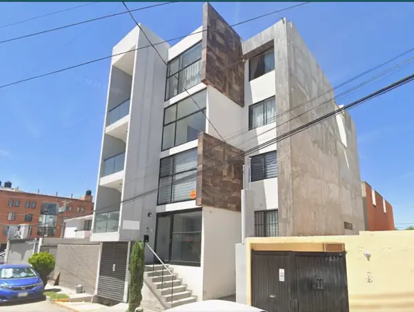 Amplio Departamento Equipado en Venta, Hospital Angeles — foto 1 de 12