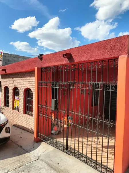 Casa en Renta Hacienda Mitras, Zona Cumbres — foto 1 de 10