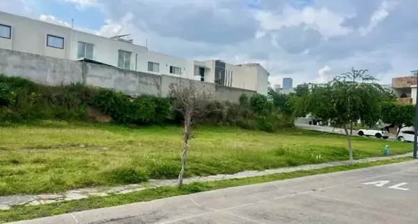Terreno en venta en Virreyes Residencial, Zapopan — foto 2 de 8