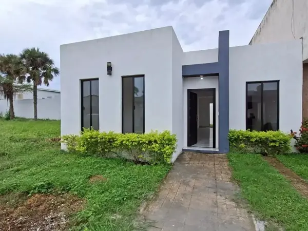 Vendo Casa Nieva de Un Nivel en Medellin — foto 1 de 13