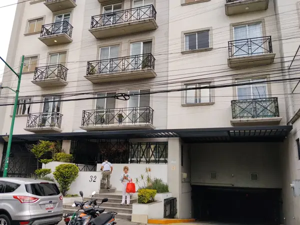 Departamento remodelado en venta en Valle Gómez, Cuauhtémoc | 2 recámaras, 2 baños y balcones — foto 1 de 15