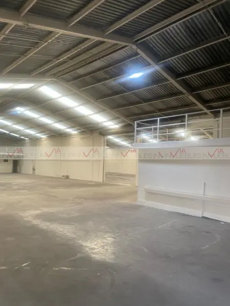 Bodega en renta en Bella Vista, Monterrey — foto 2 de 19