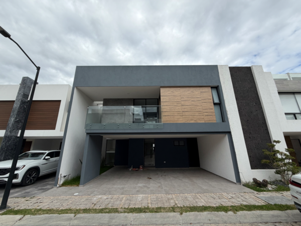 Casa en venta en Lomas de Angelópolis, Ocoyucan — foto 2 de 32